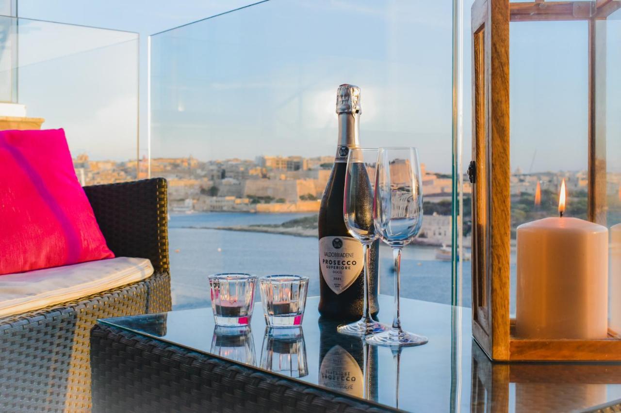 Seafront Duplex Penthouse Apartment Sliema Exterior foto