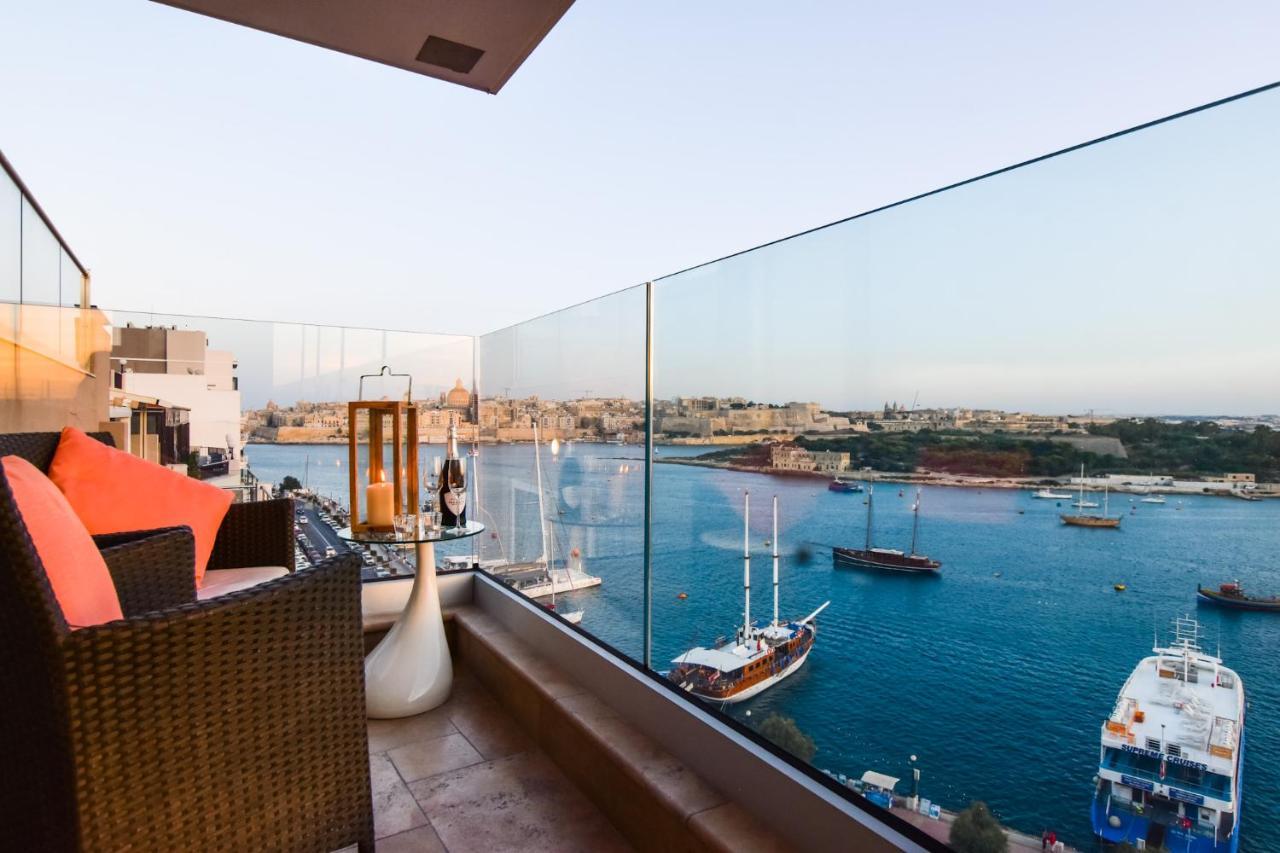 Seafront Duplex Penthouse Apartment Sliema Exterior foto