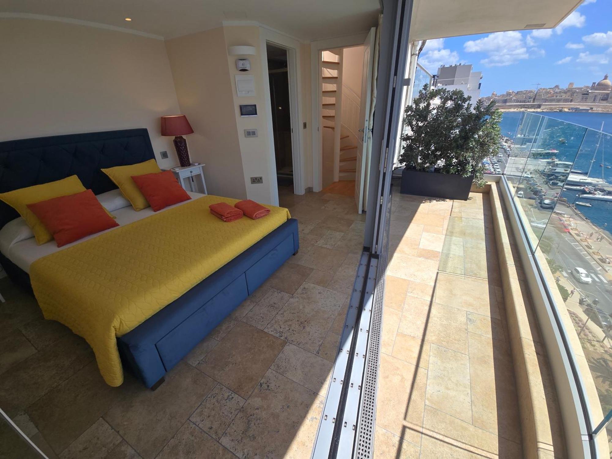 Seafront Duplex Penthouse Apartment Sliema Exterior foto